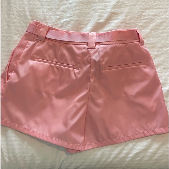 Prada belted Re-Nylon shorts - Picture 5 of 12